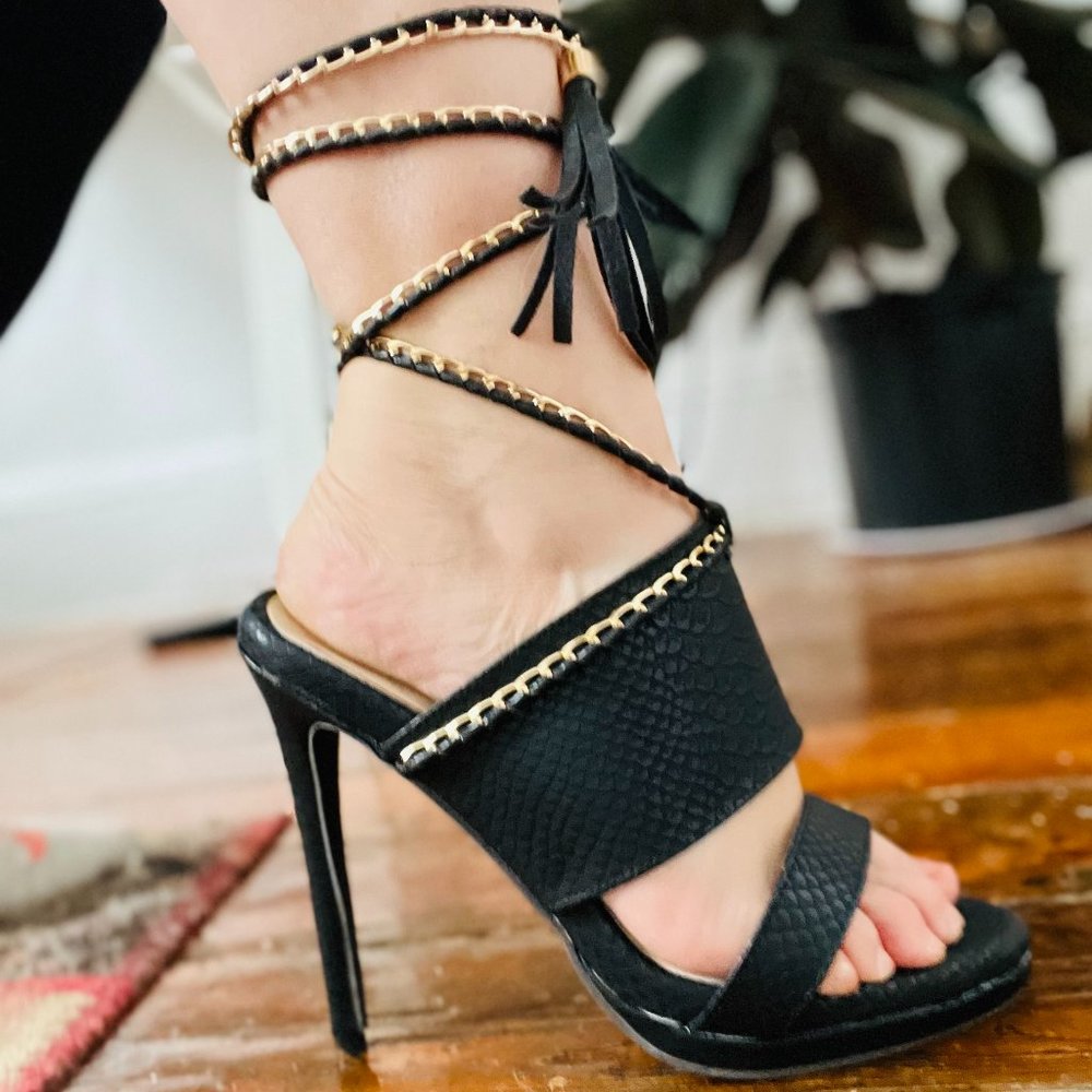 Stylish Black & Gold Stilettos
